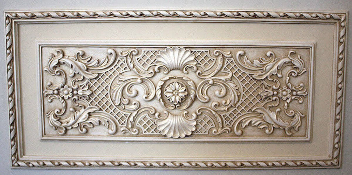 Патинирование барельефа