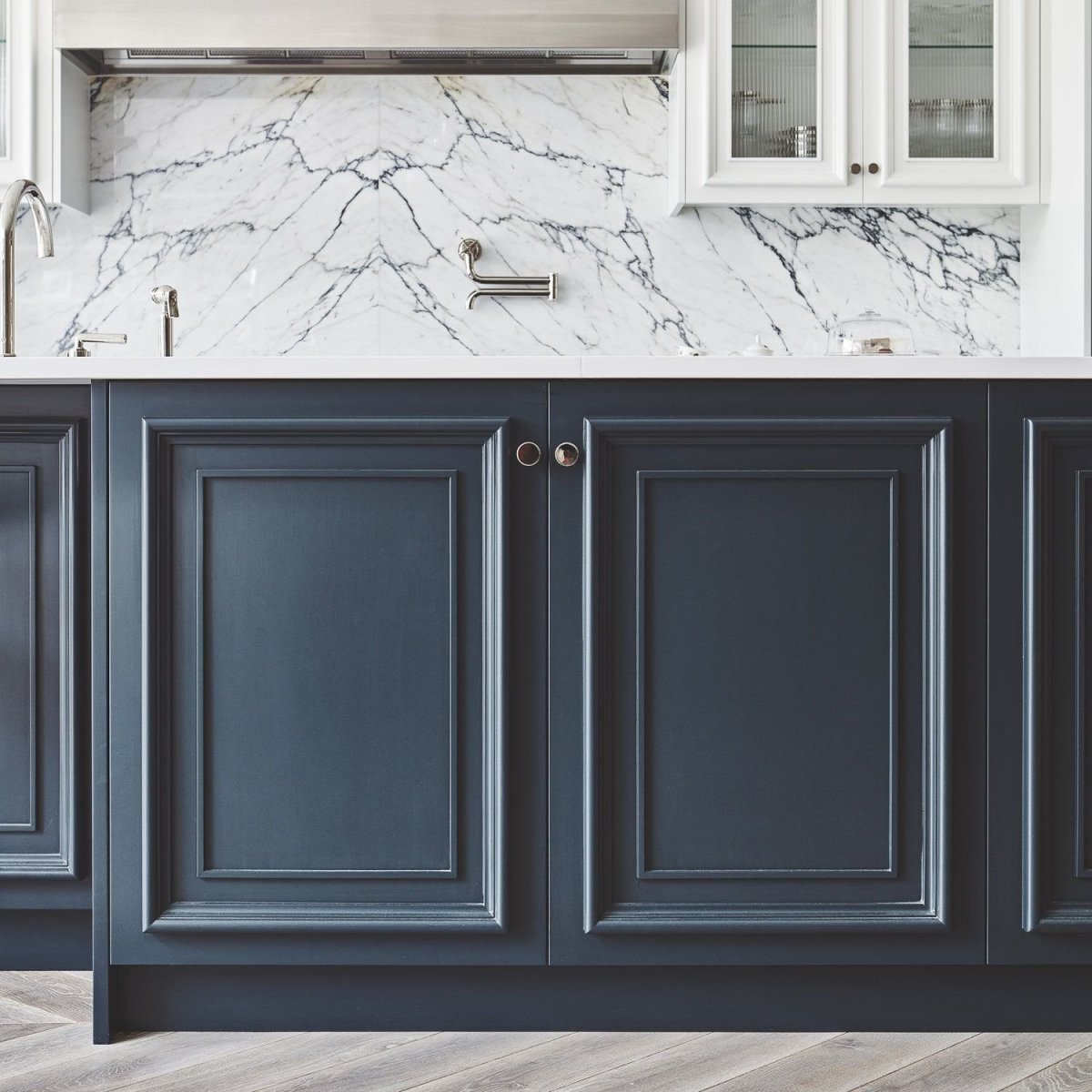 Фасад с филенкой