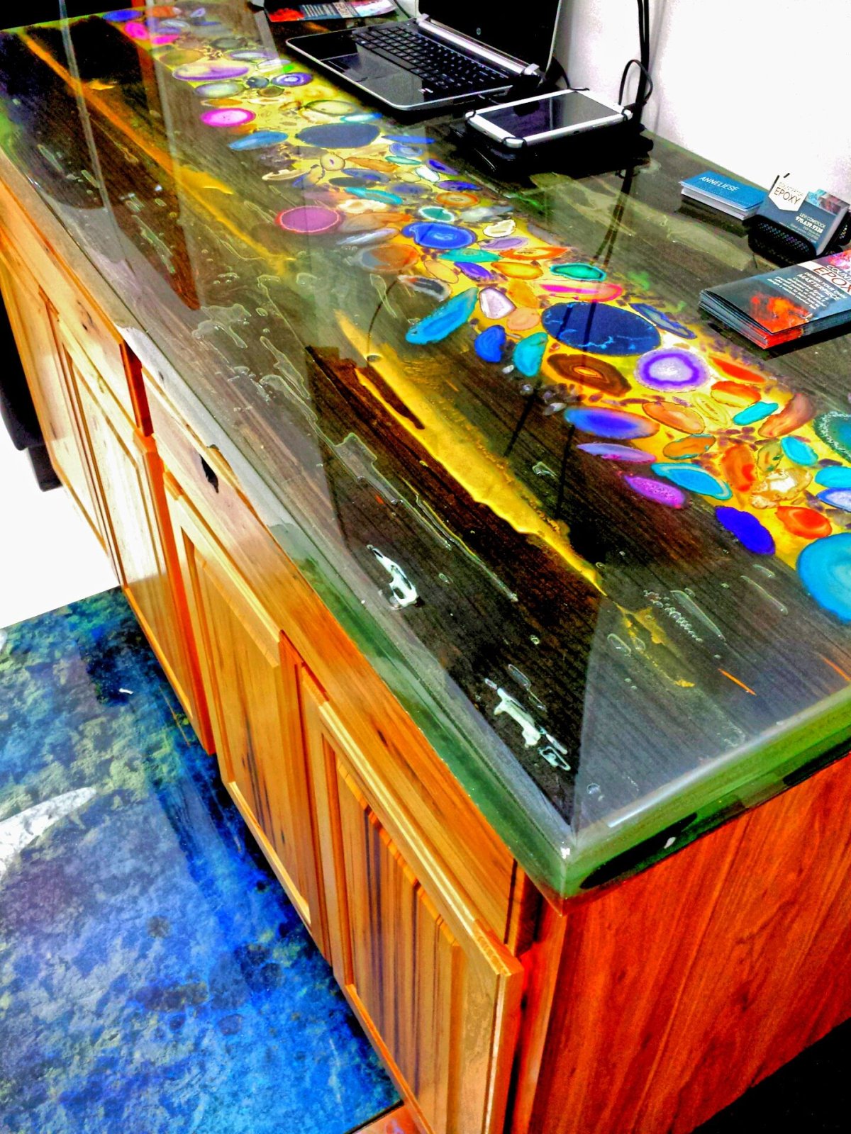 Кухонные фасады из эпоксидной смолы