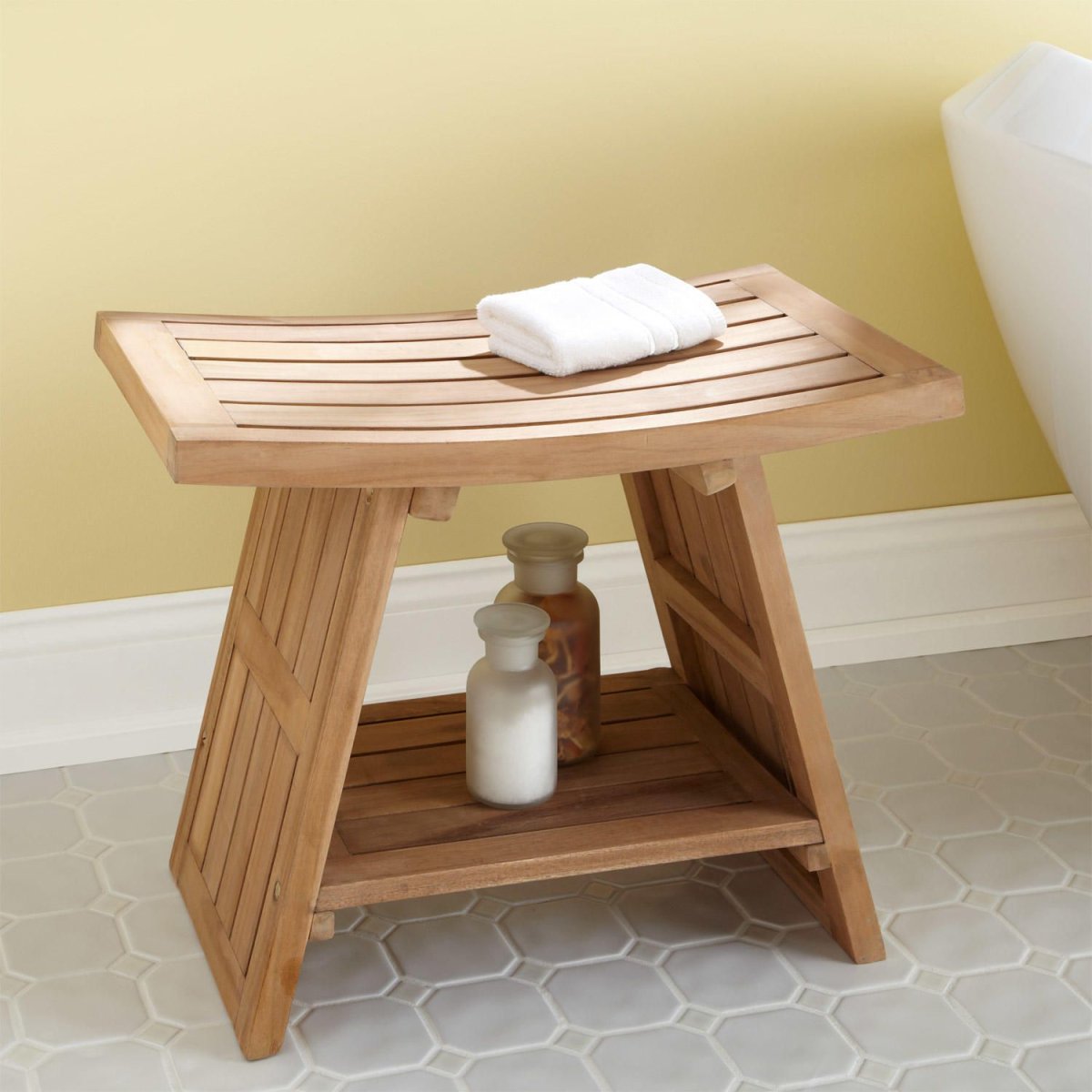 Тиковый табурет для душа