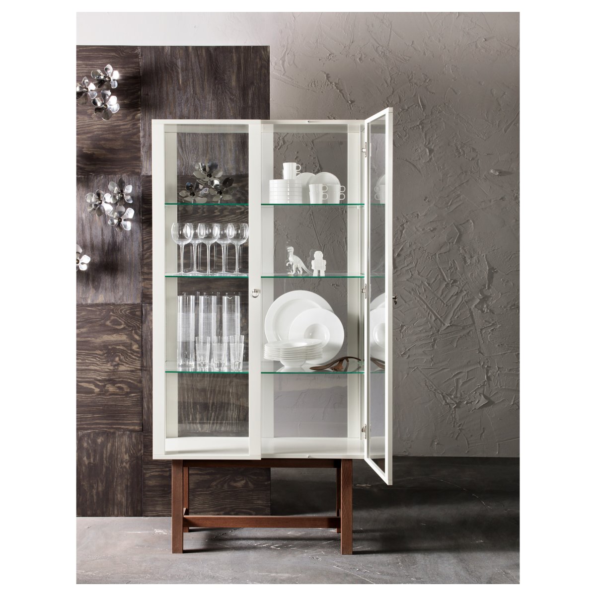 Ikea Stockholm шкаф стеклянный