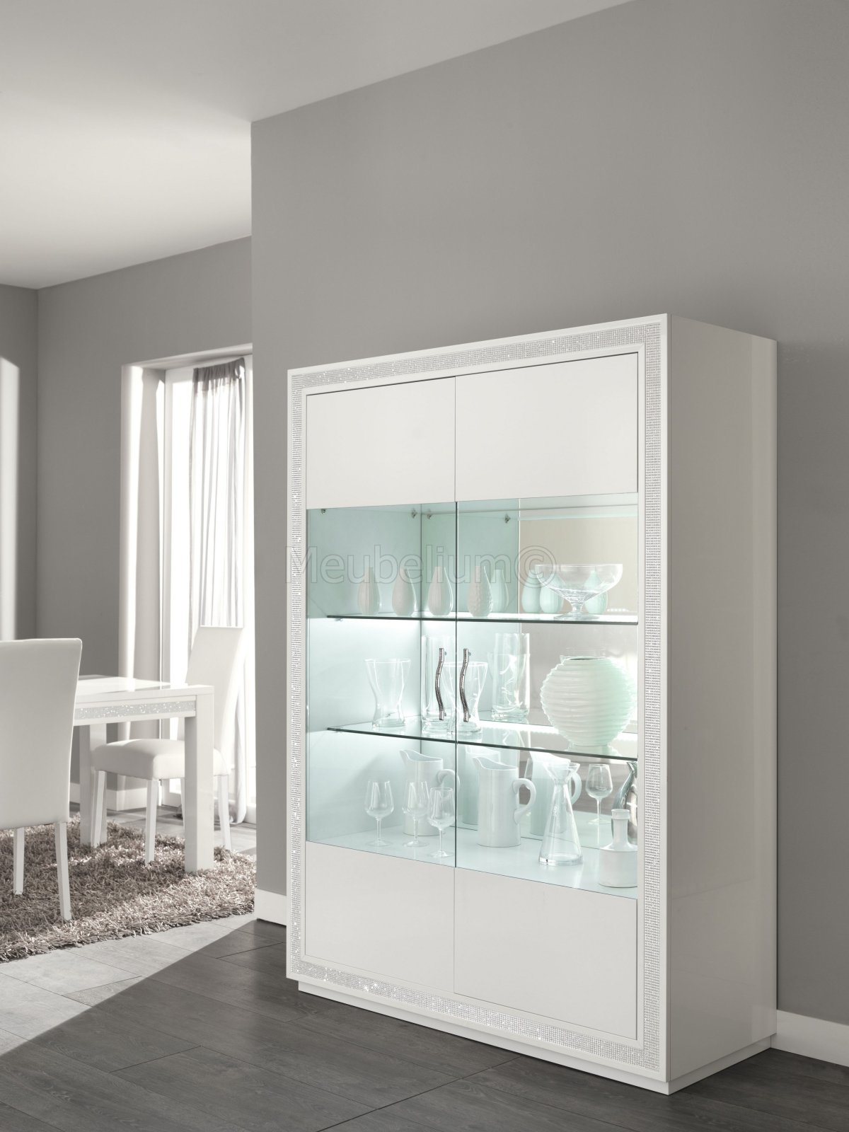 Белый шкаф витрина e190-w-g