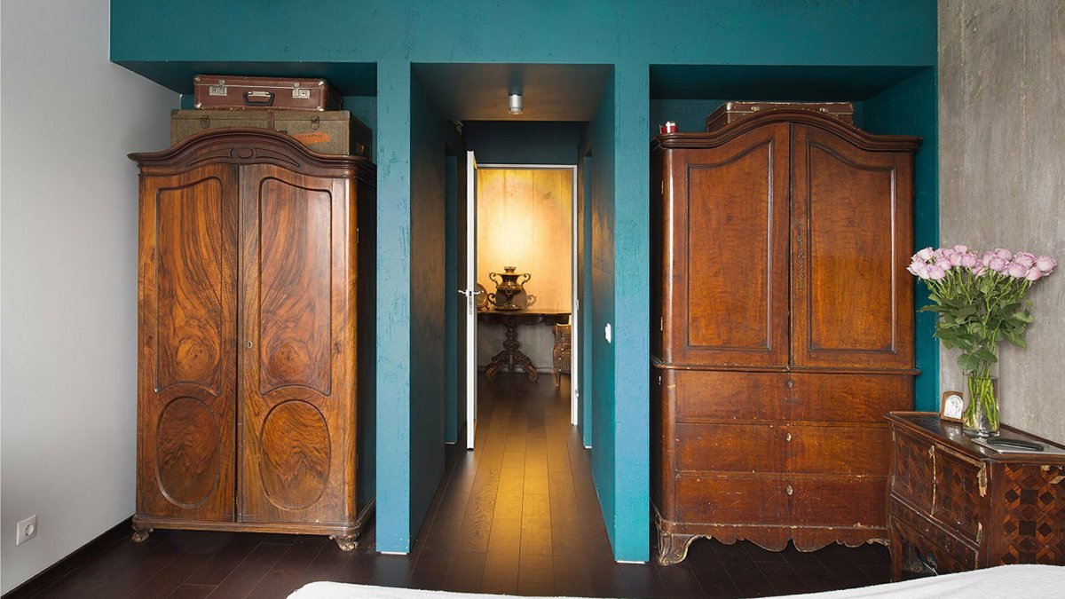 Старая мебель в интерьере