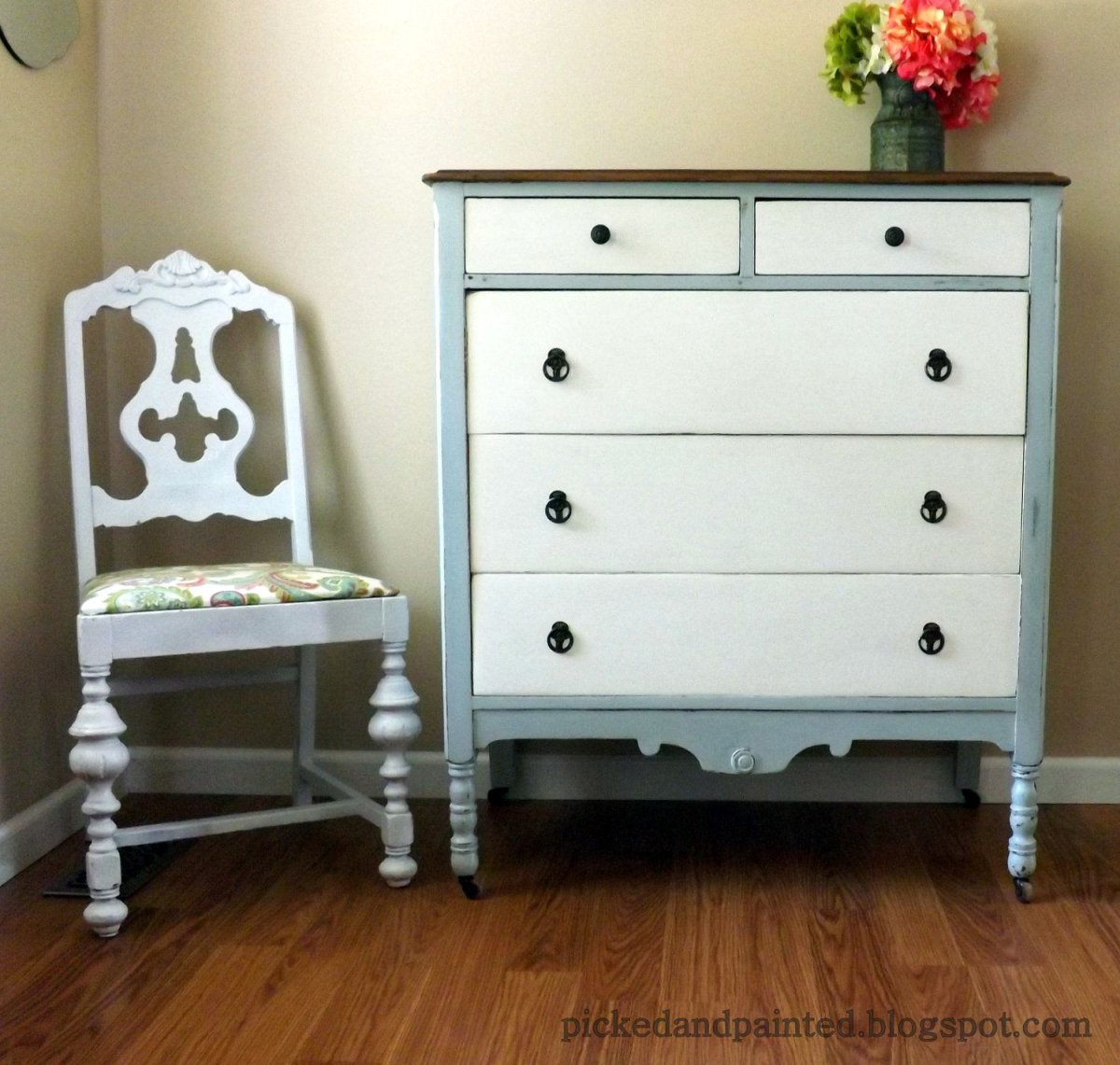 Перекраска тумбочки