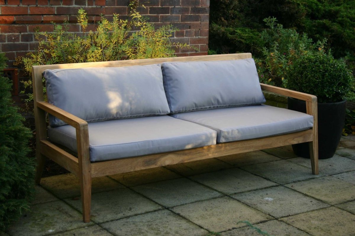 Садовый диван