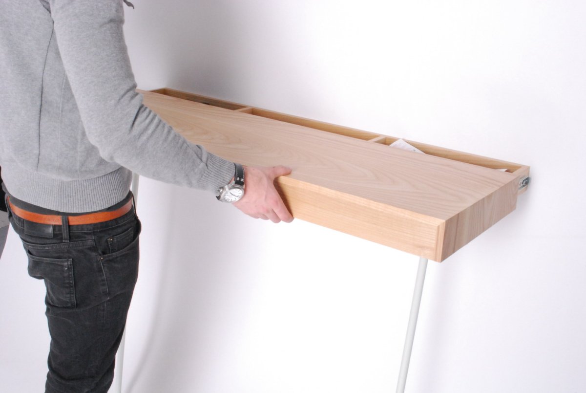 Настенный выдвижной ящик