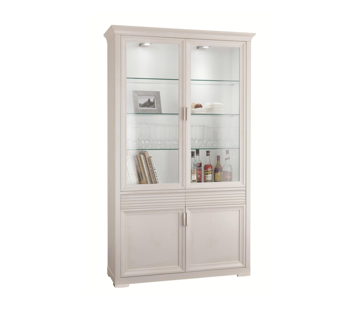 Сервант Selva