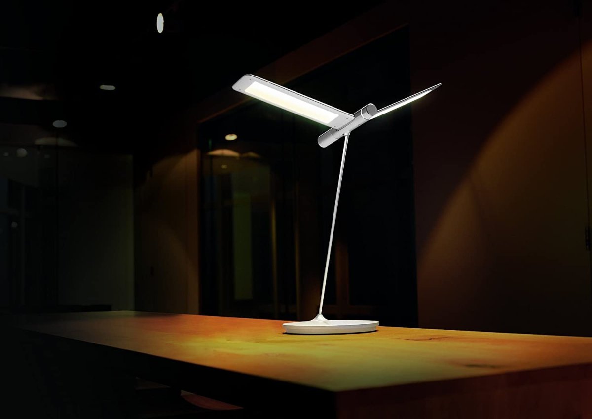 Светильник для письменного стола