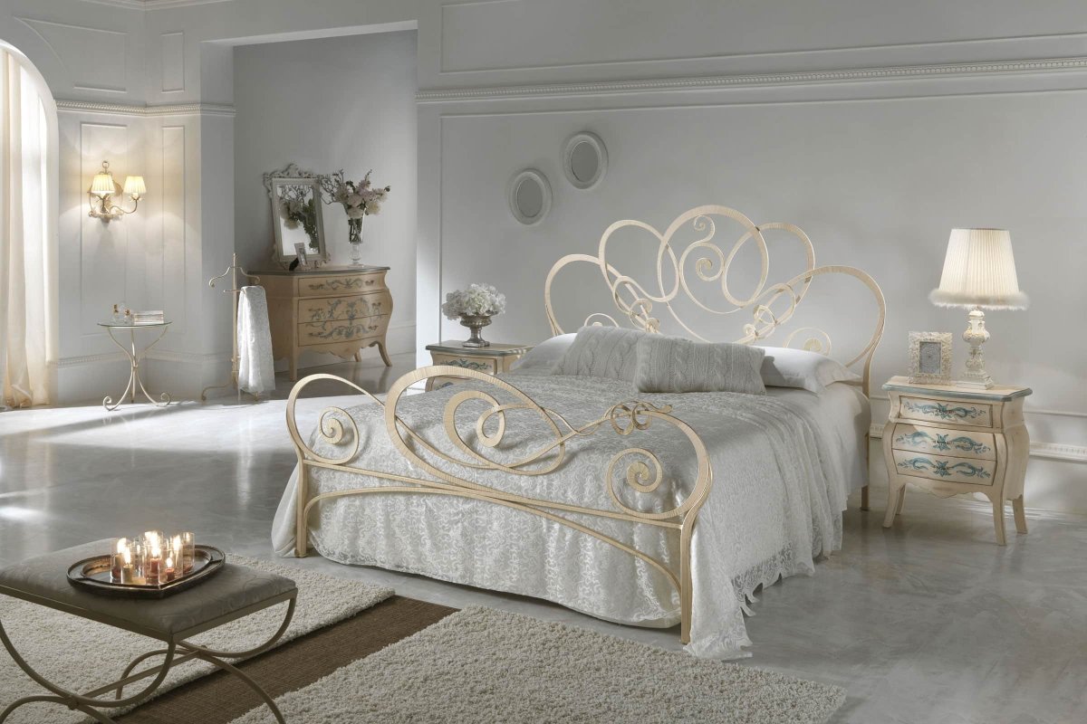 Кованая кровать хофф