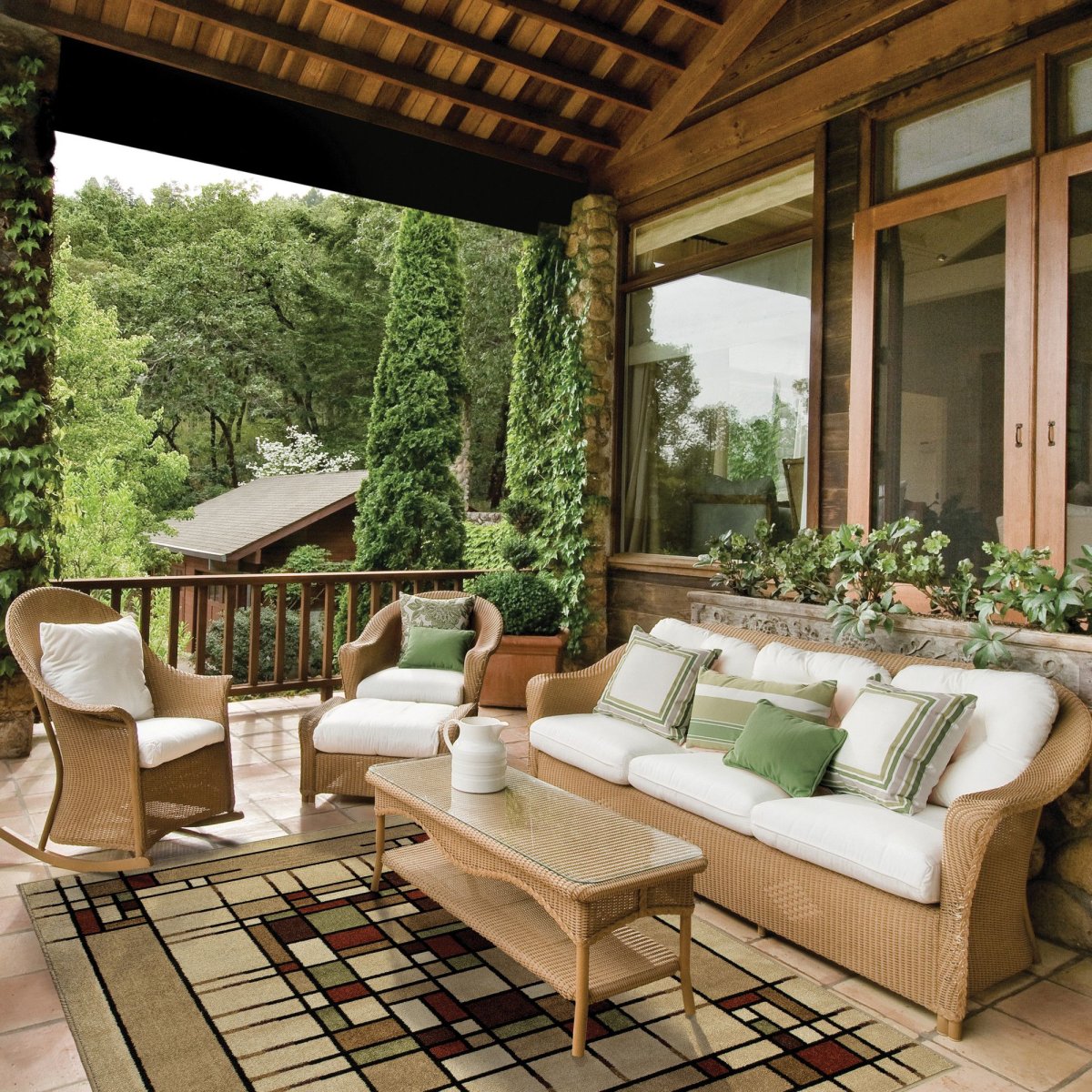 Терраса в саду