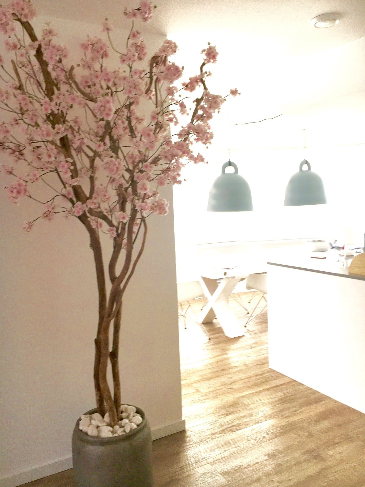 Искусственные деревья для декора