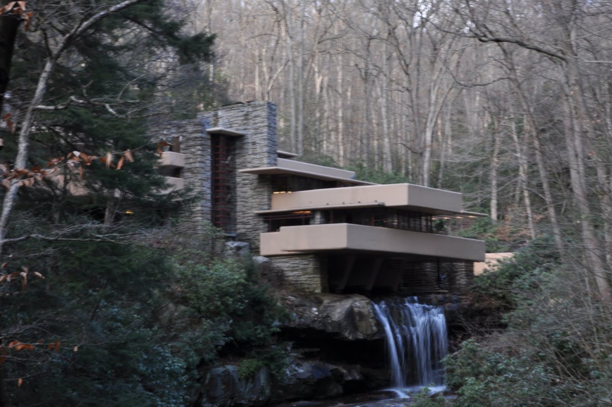 Ллойд Райт дом над водопадом