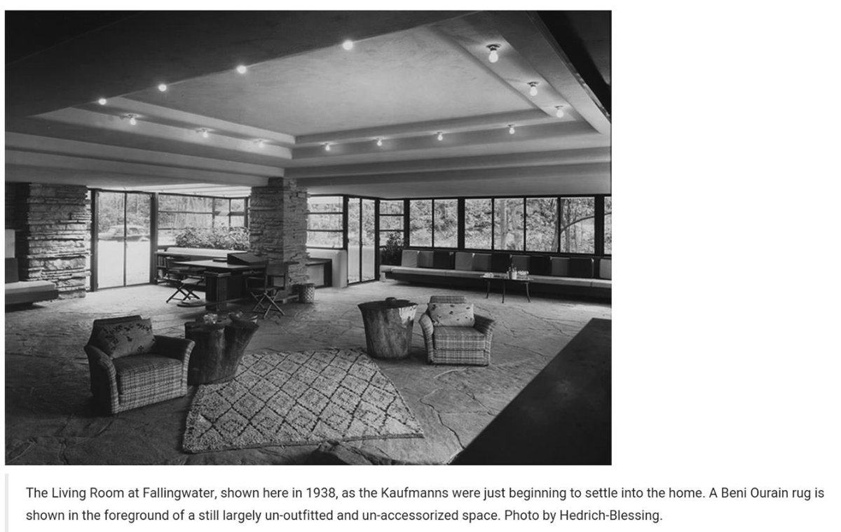 Райт дом над водопадом гостиная