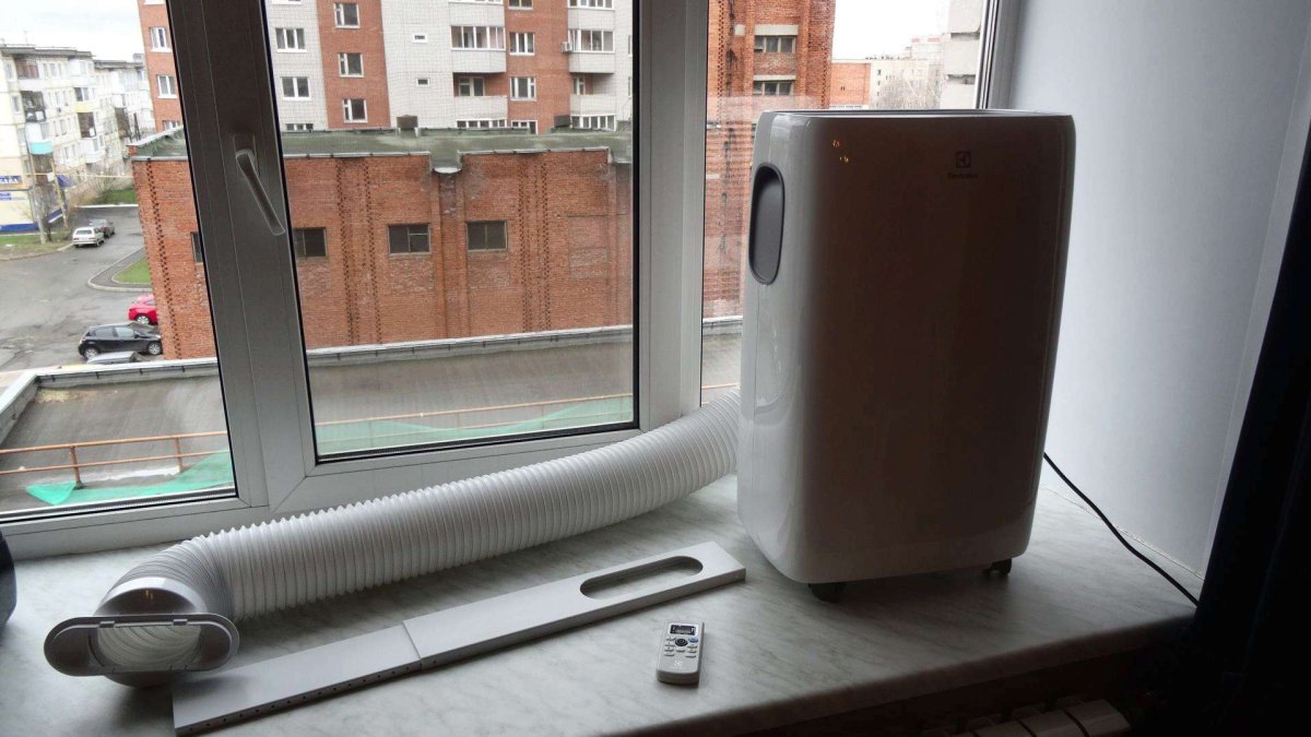 Кондиционер Electrolux EACM-11 CL/n3