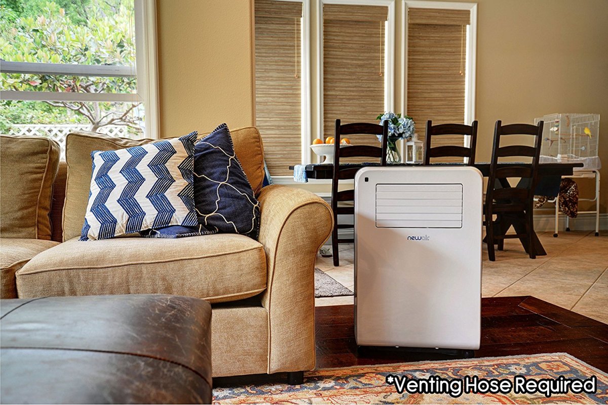 Мобильный кондиционер в интерьере