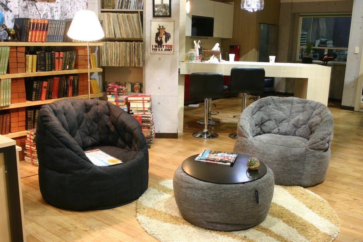 Пуф в гостиную