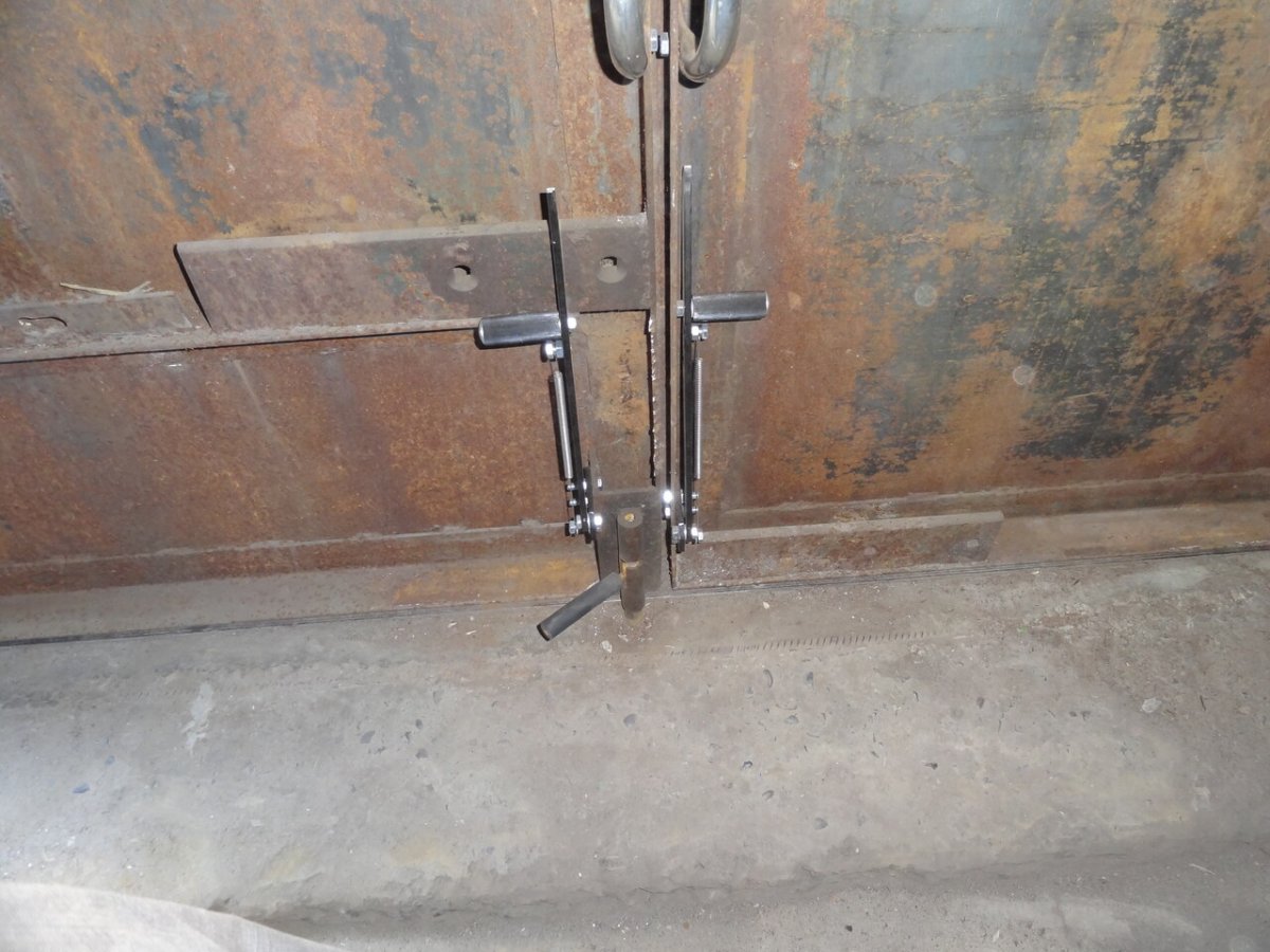 Эксцентриковый затвор для ворот