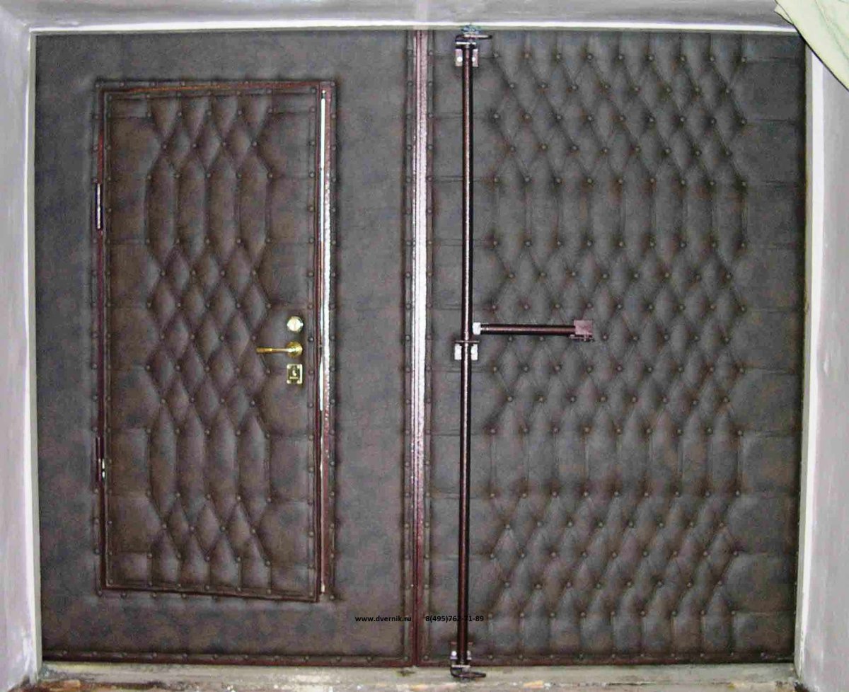 Контейнерный запор для гаражных ворот