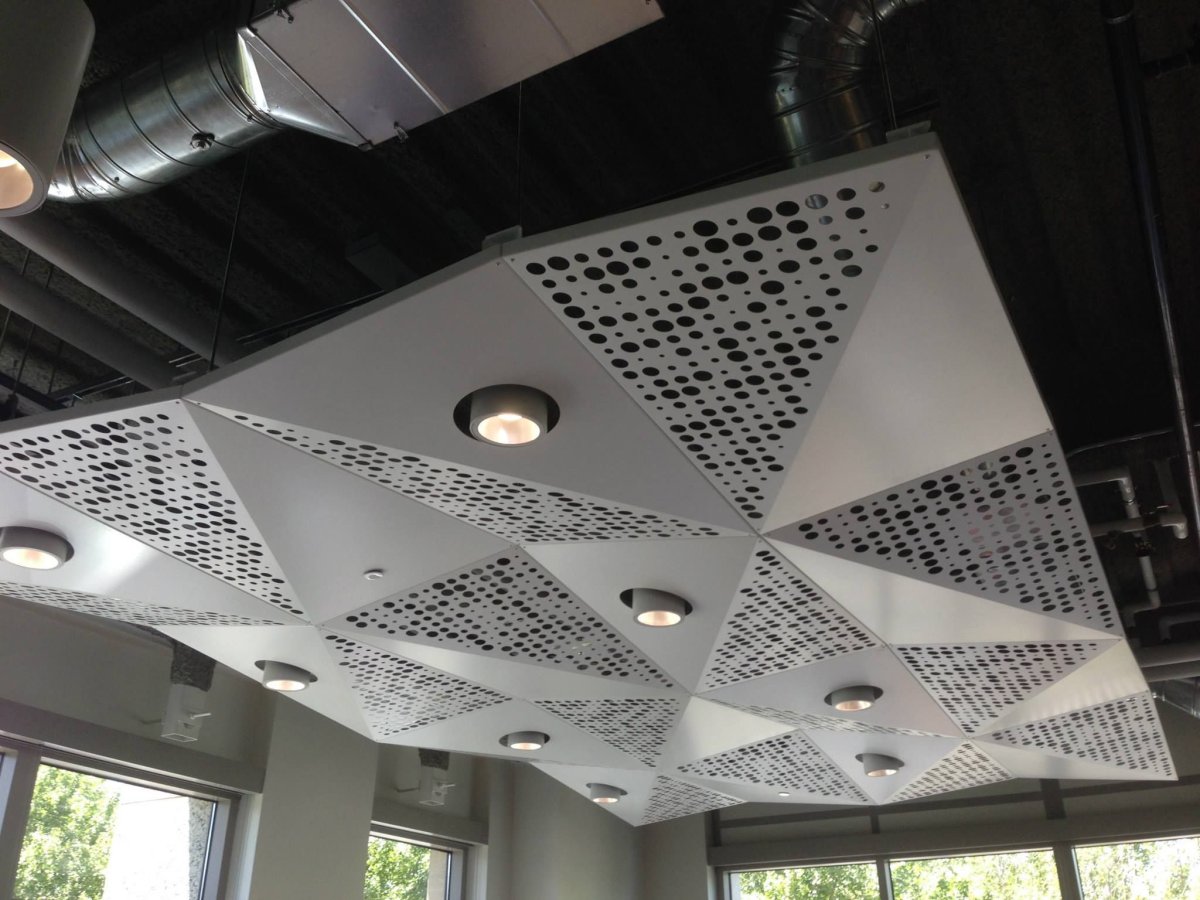 Перфорированные дизайнерские металлические потолки