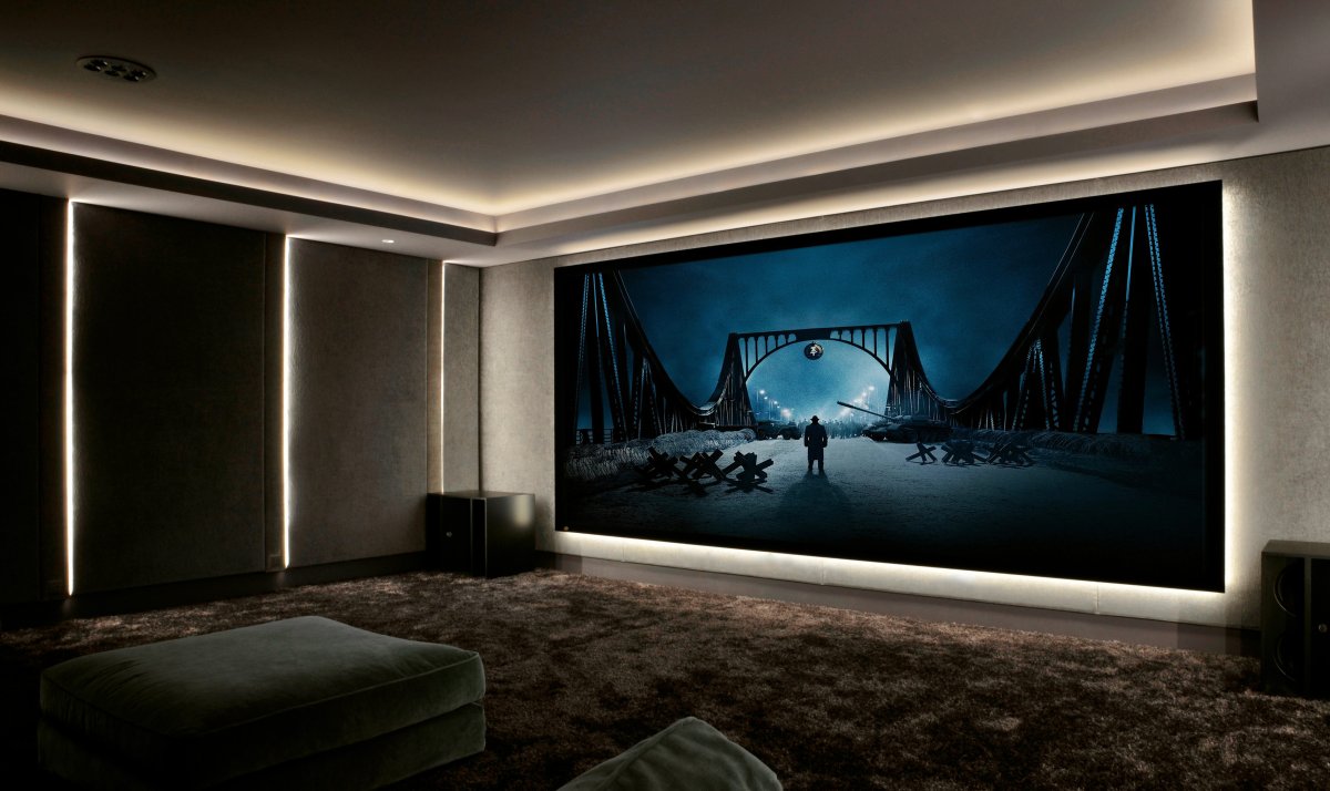 Комната с телевизором