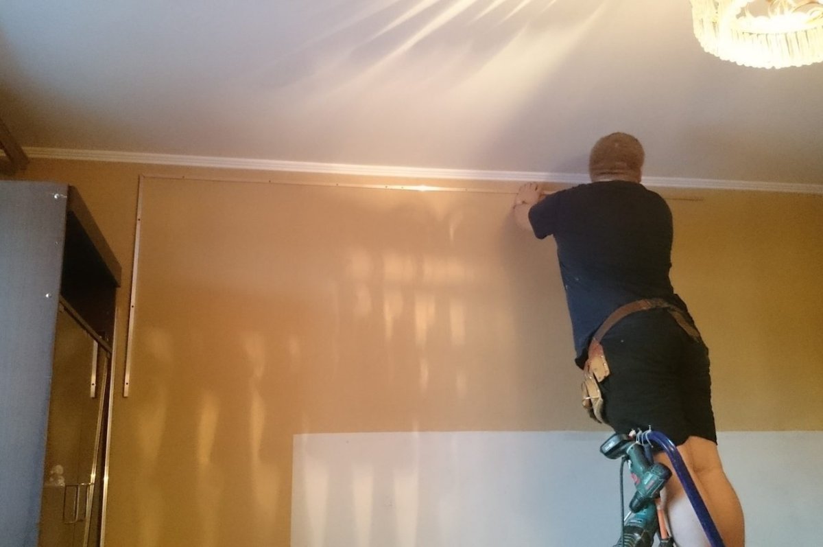 Экран для проектора с натяжного полотна