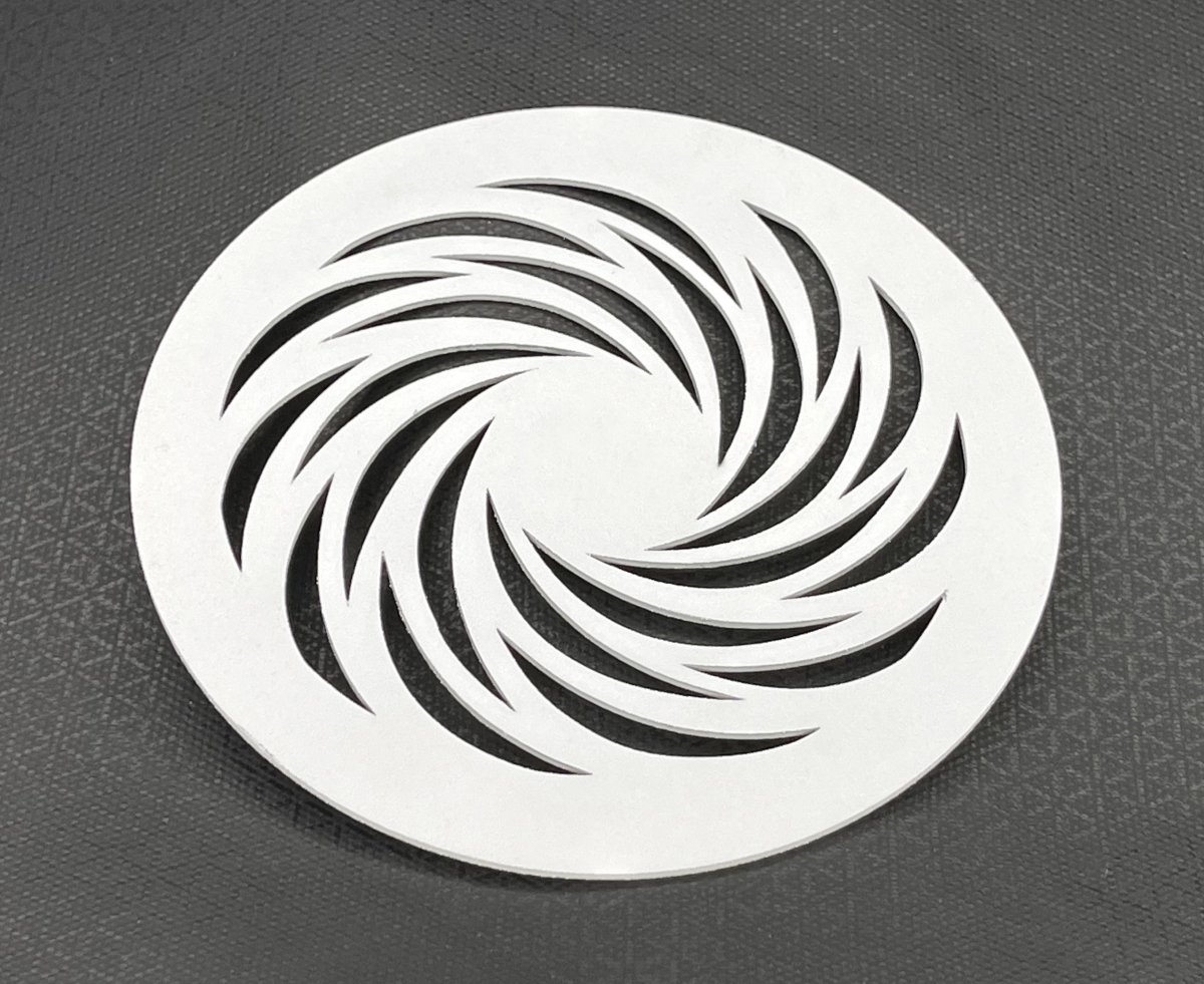 Магнитная вентиляционная решетка для натяжного потолка