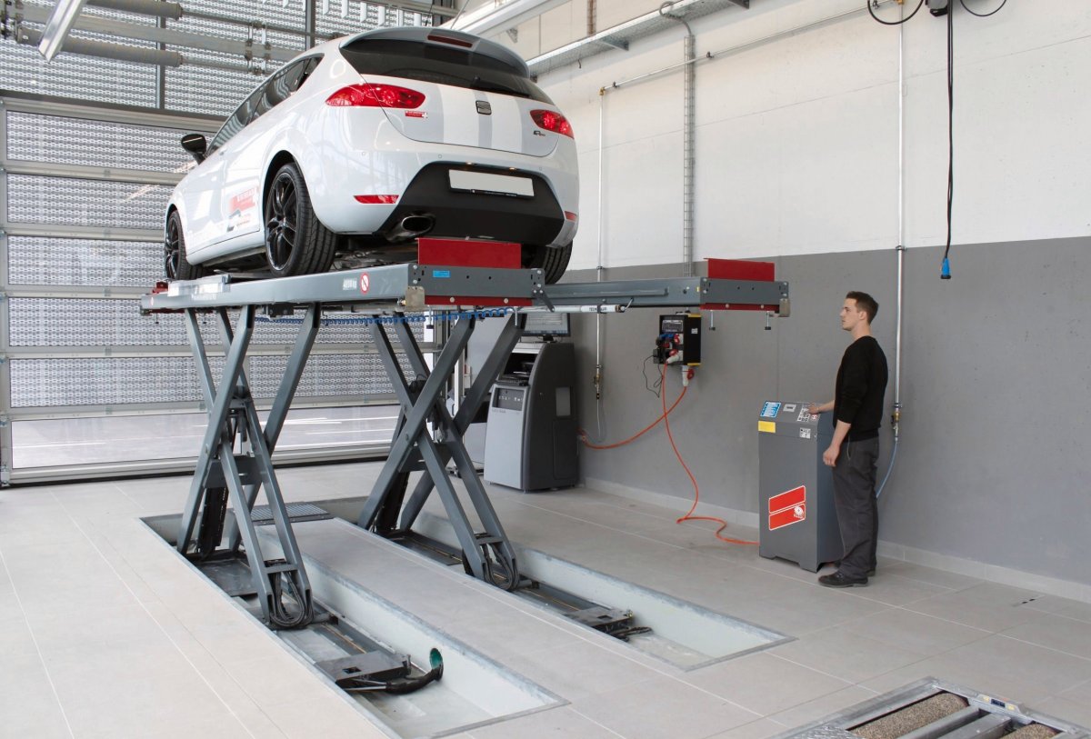 Подъемник для автосервиса 4000 т