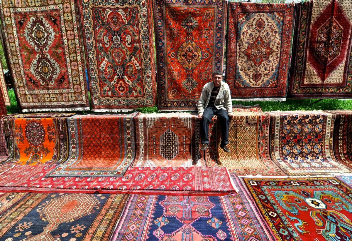 Ереван рынок Вернисаж ковры