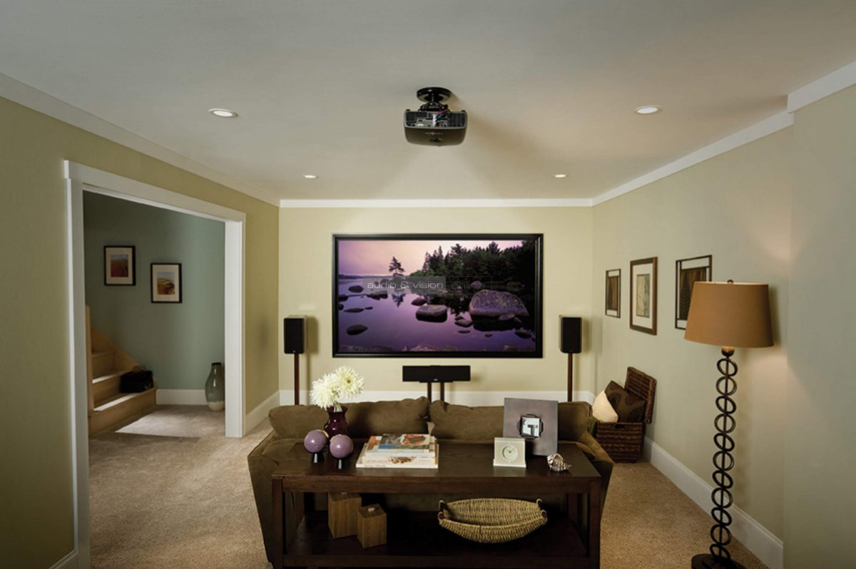 Экран для проектора в интерьере