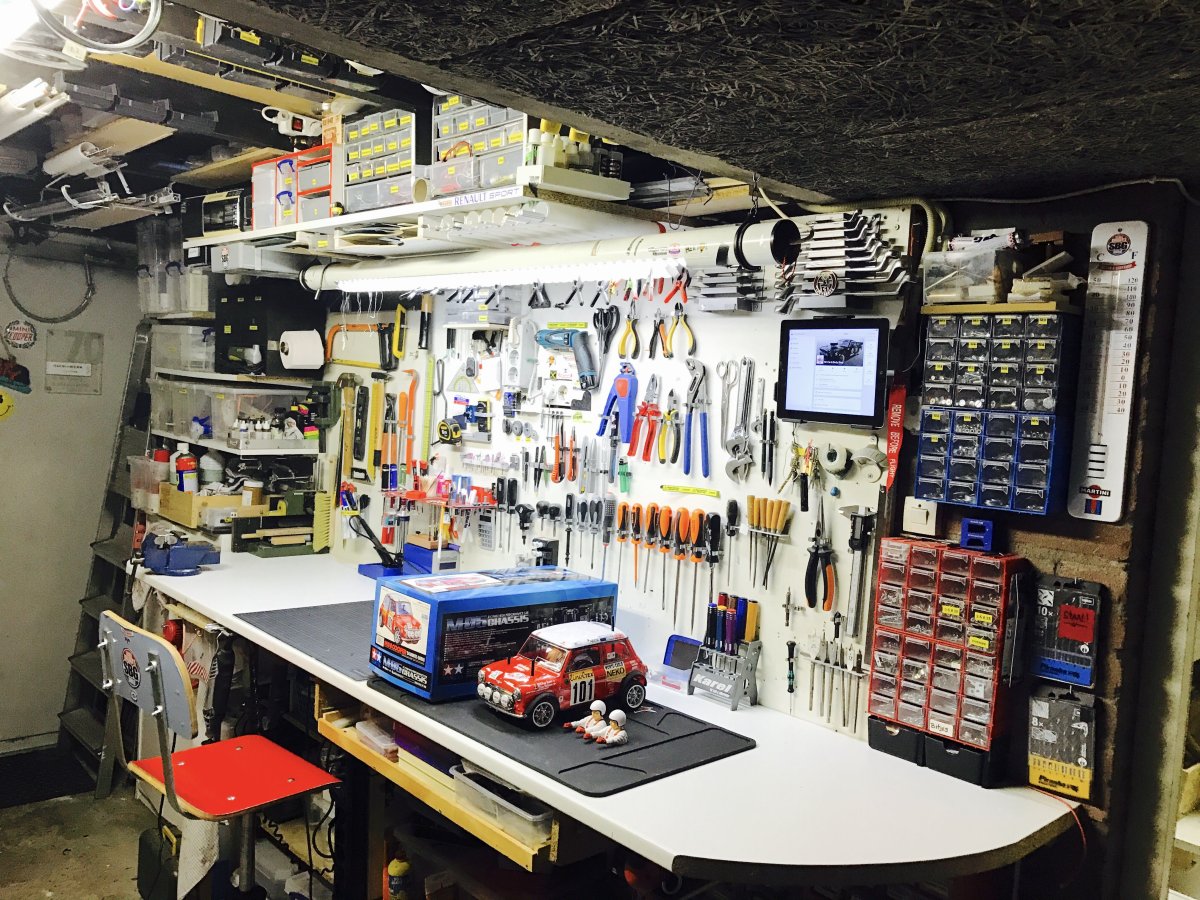 Гараж мастерская электрика