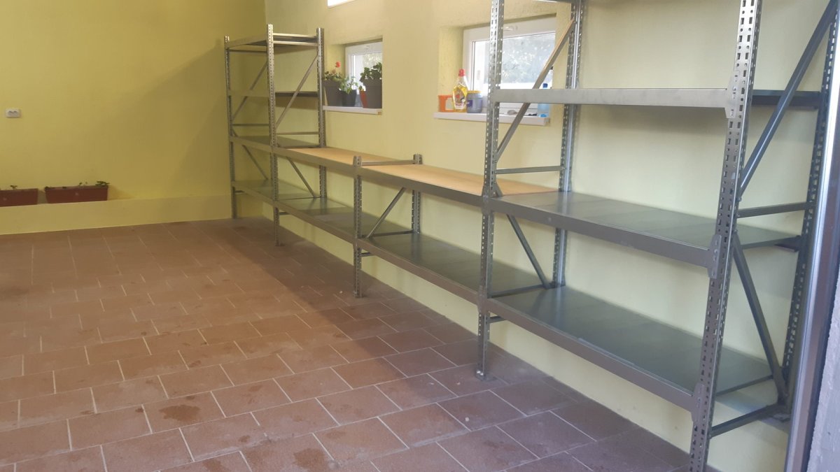 Стеллаж в гараж