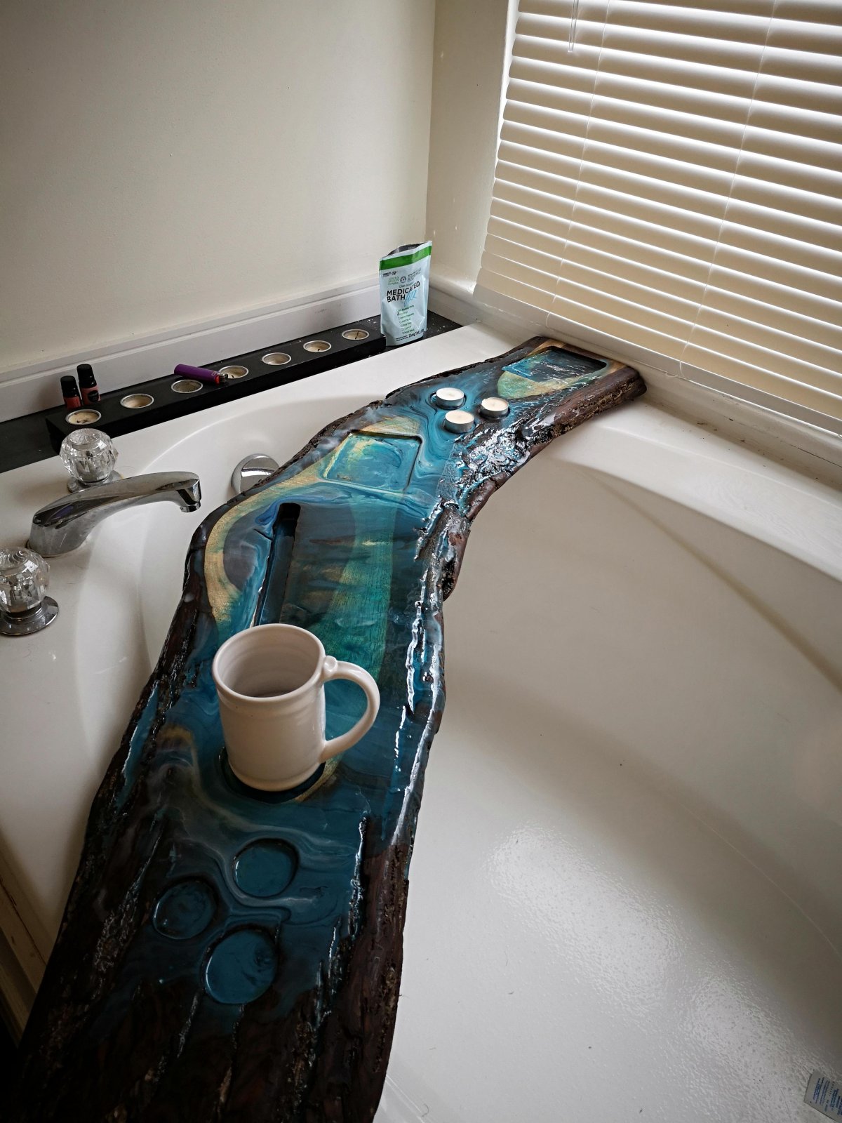 Раковина в ванную из эпоксидной смолы