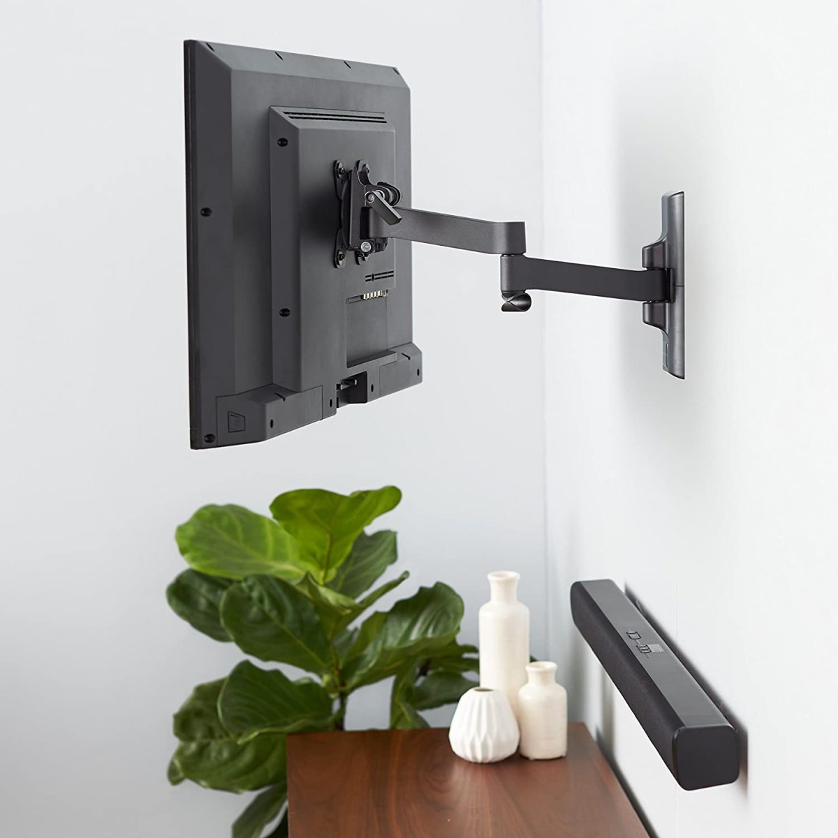 Кронштейн для телевизора Хайер на стену