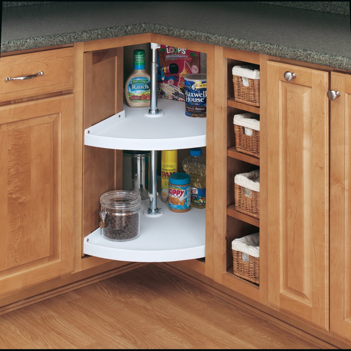 Удобные шкафы для кухни