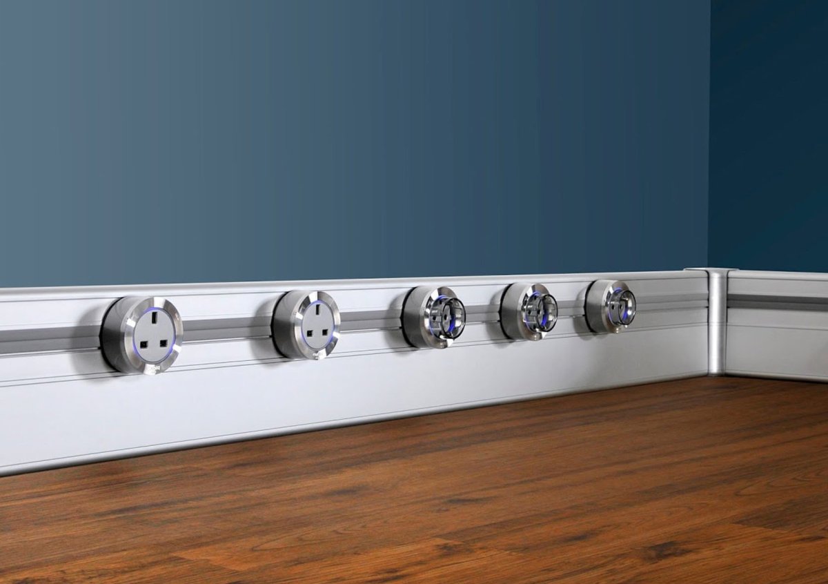 Угловой блок розеток Simon 2х220