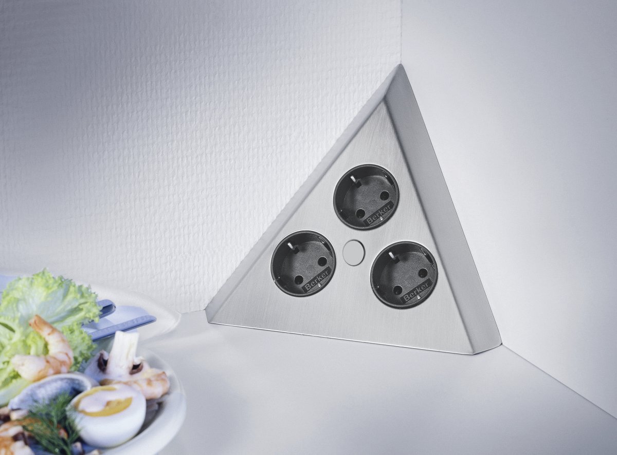 Угловая розетка Elektra 05256455