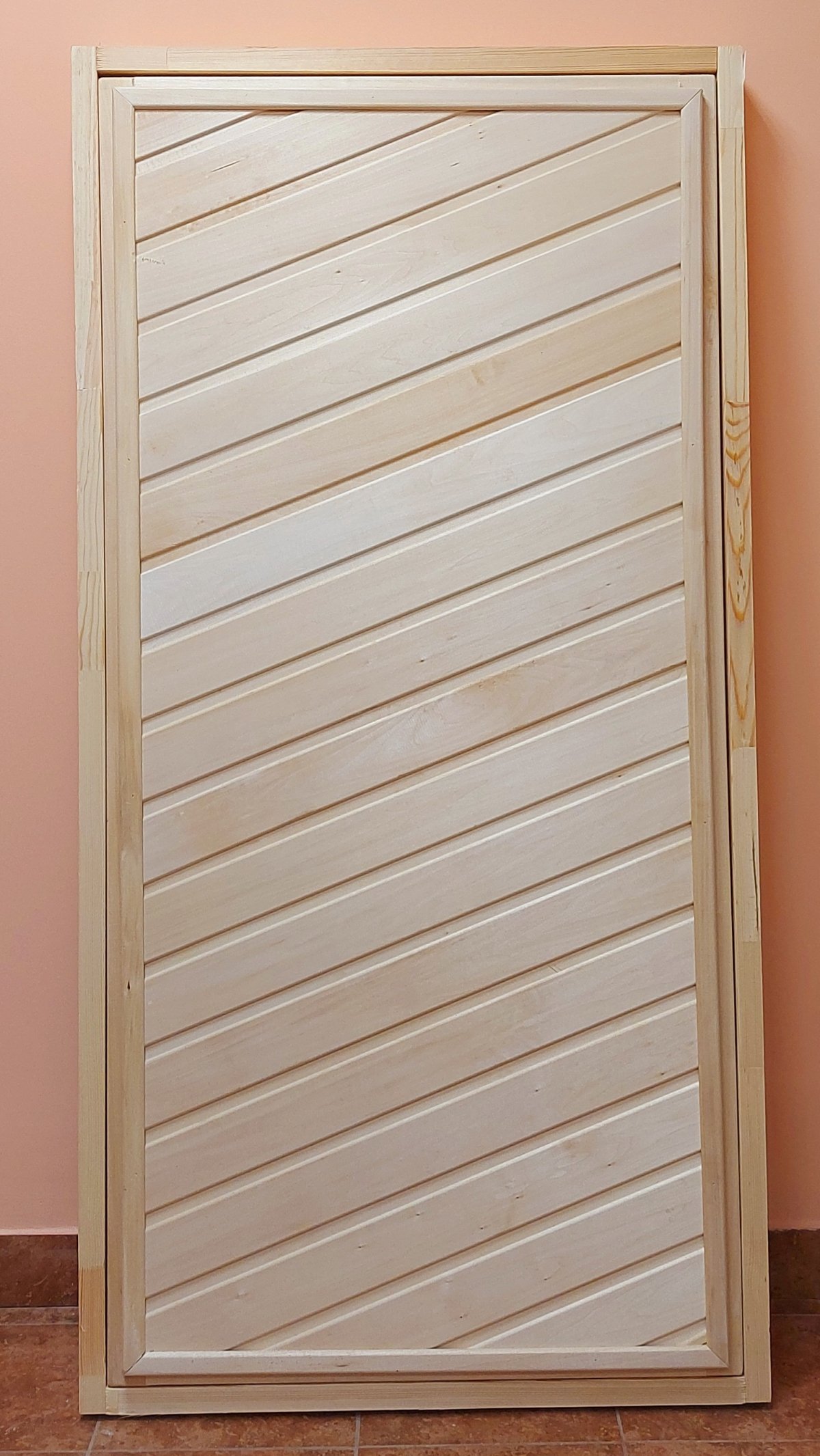 Дверка из вагонки