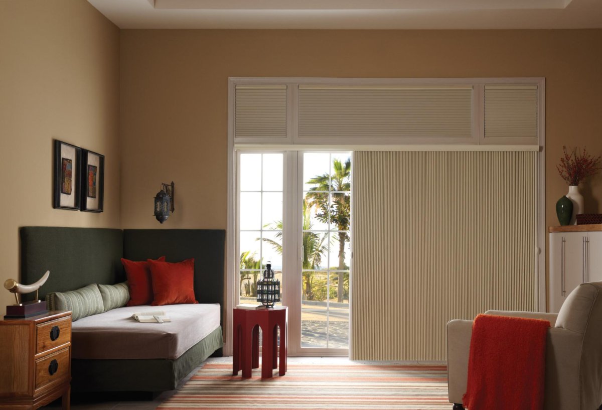 Жалюзи в комнату