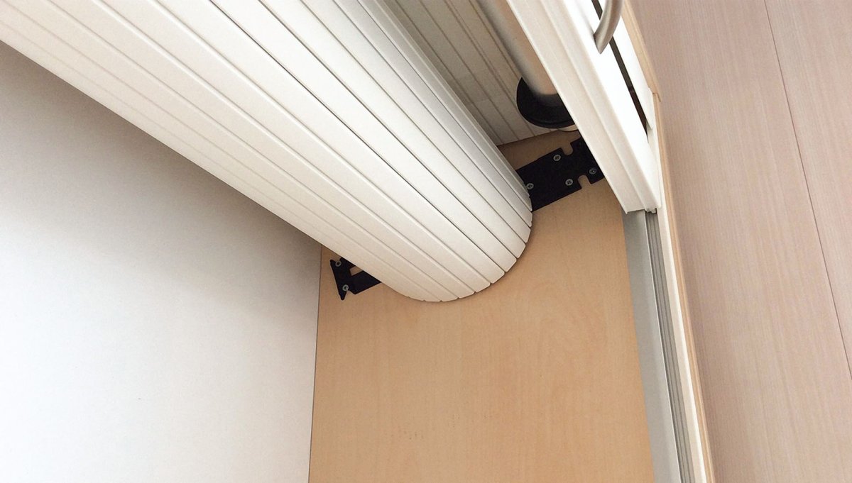 Мебельные роллеты Рехау