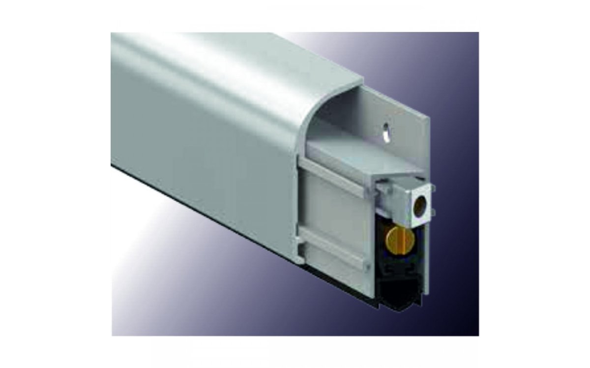 Уплотнительный порог Comaglio 1712/700 мм для деревянных дверей