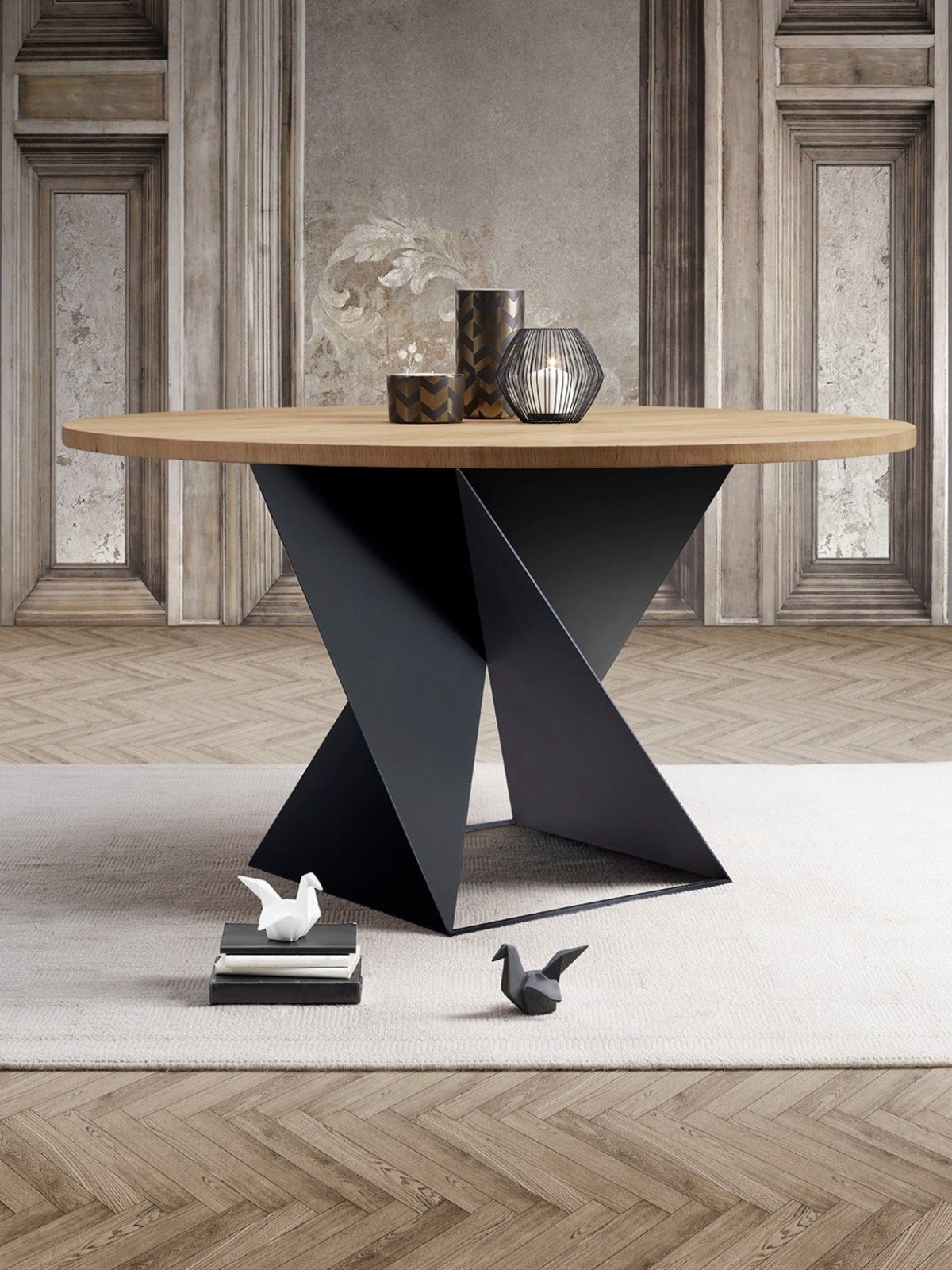 Необычный обеденный стол