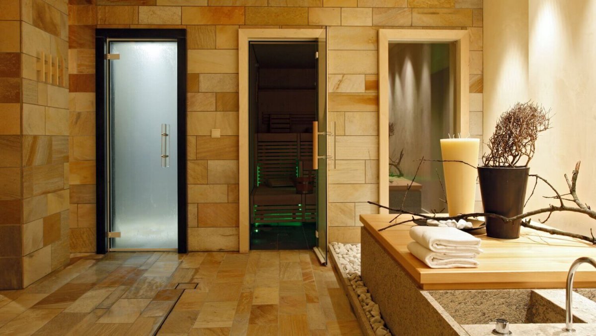 Дверь в сауну стеклянная