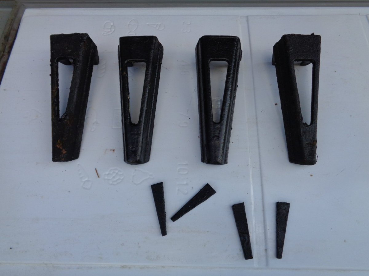 +Ножки для чугунных ванн регулировочные (4 шт в компл) универсал