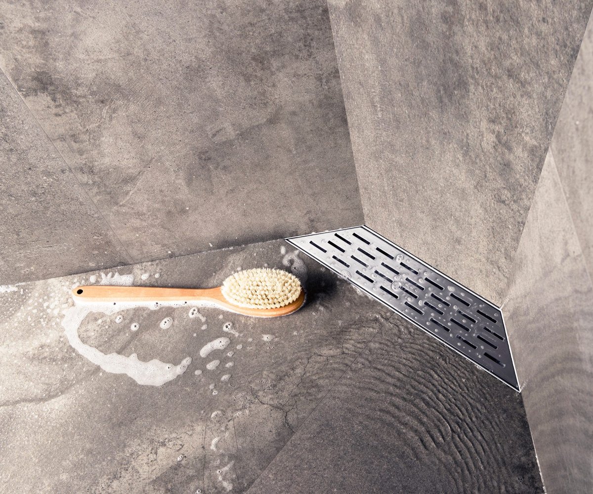 Душевой трап в интерьере