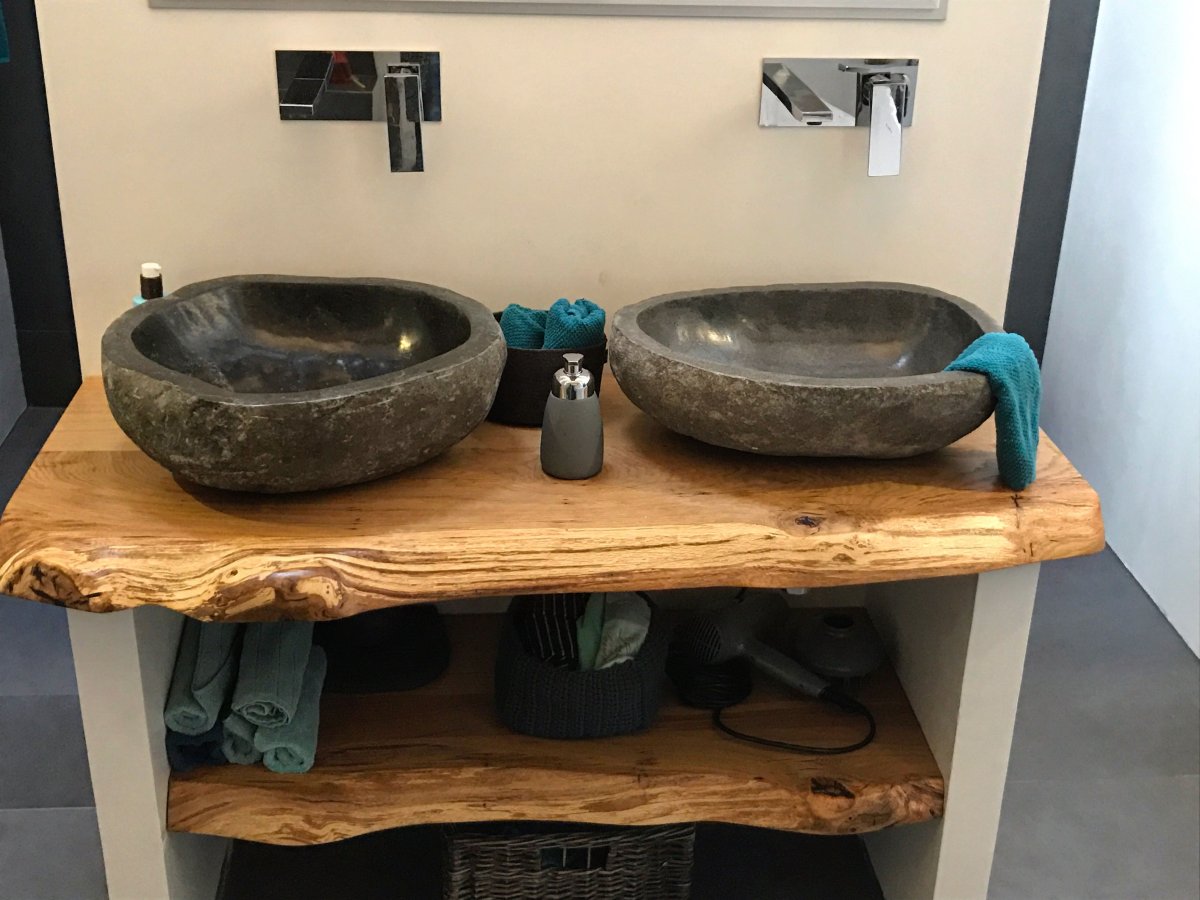 Дизайнерские раковины из камня