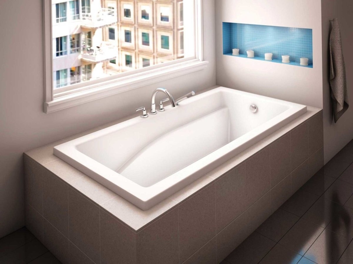 Встроенная ванна