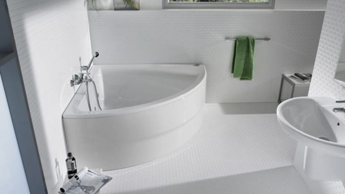 Ванна акриловая Roca 150x100