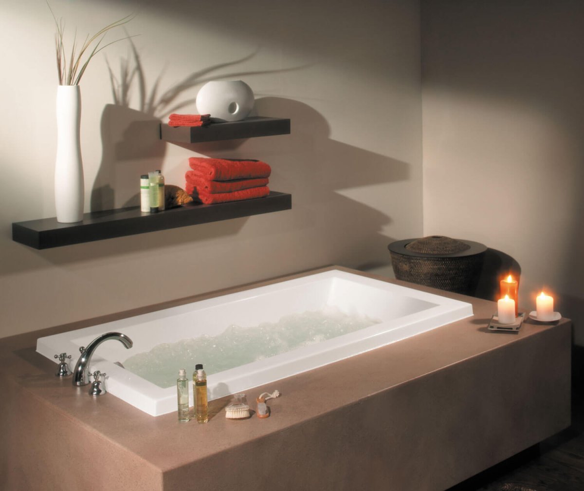 Ванная встроенная в подиум