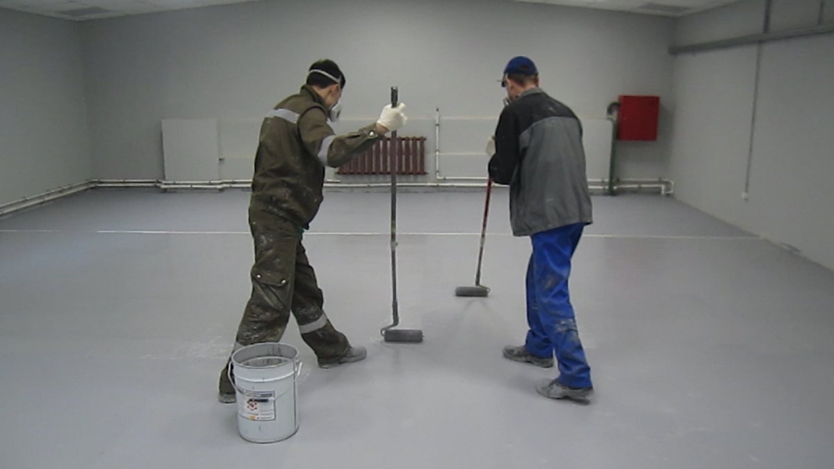 Крашеный пол бетон