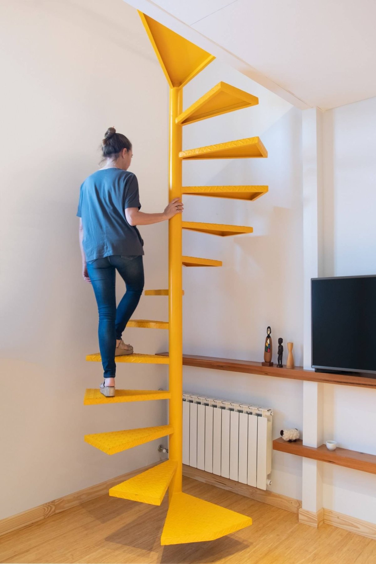 Компактная винтовая лестница